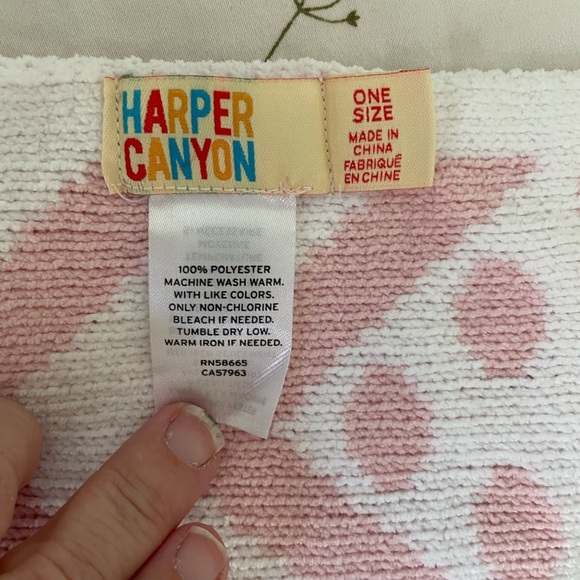 Nordstrom Rack Harper Canyon pink chevron stripe blanket baby - Picture 3 of 8